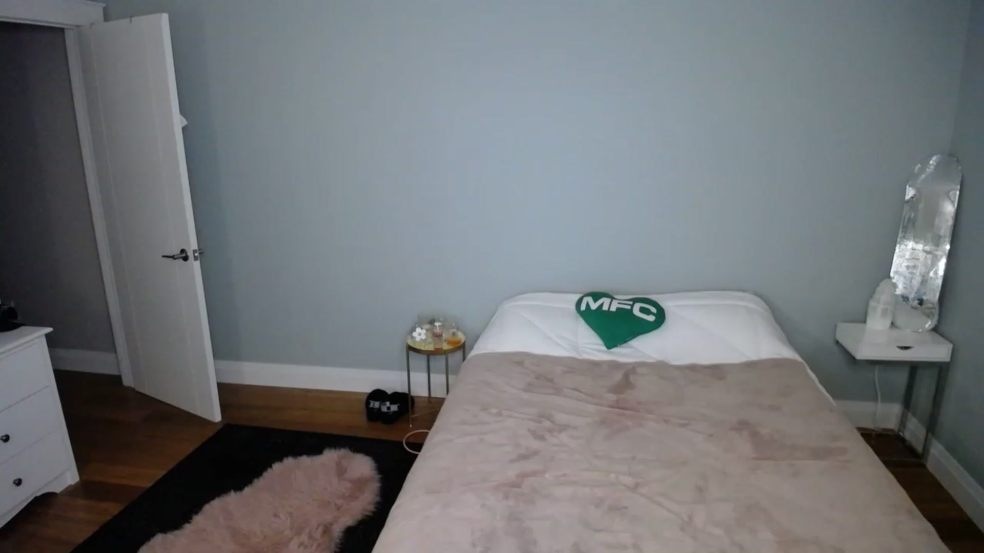 Gallery image thumbnail from MaryWana_'s myfreecams stream on, 04/09/2023, 01:35 image 15 of 20