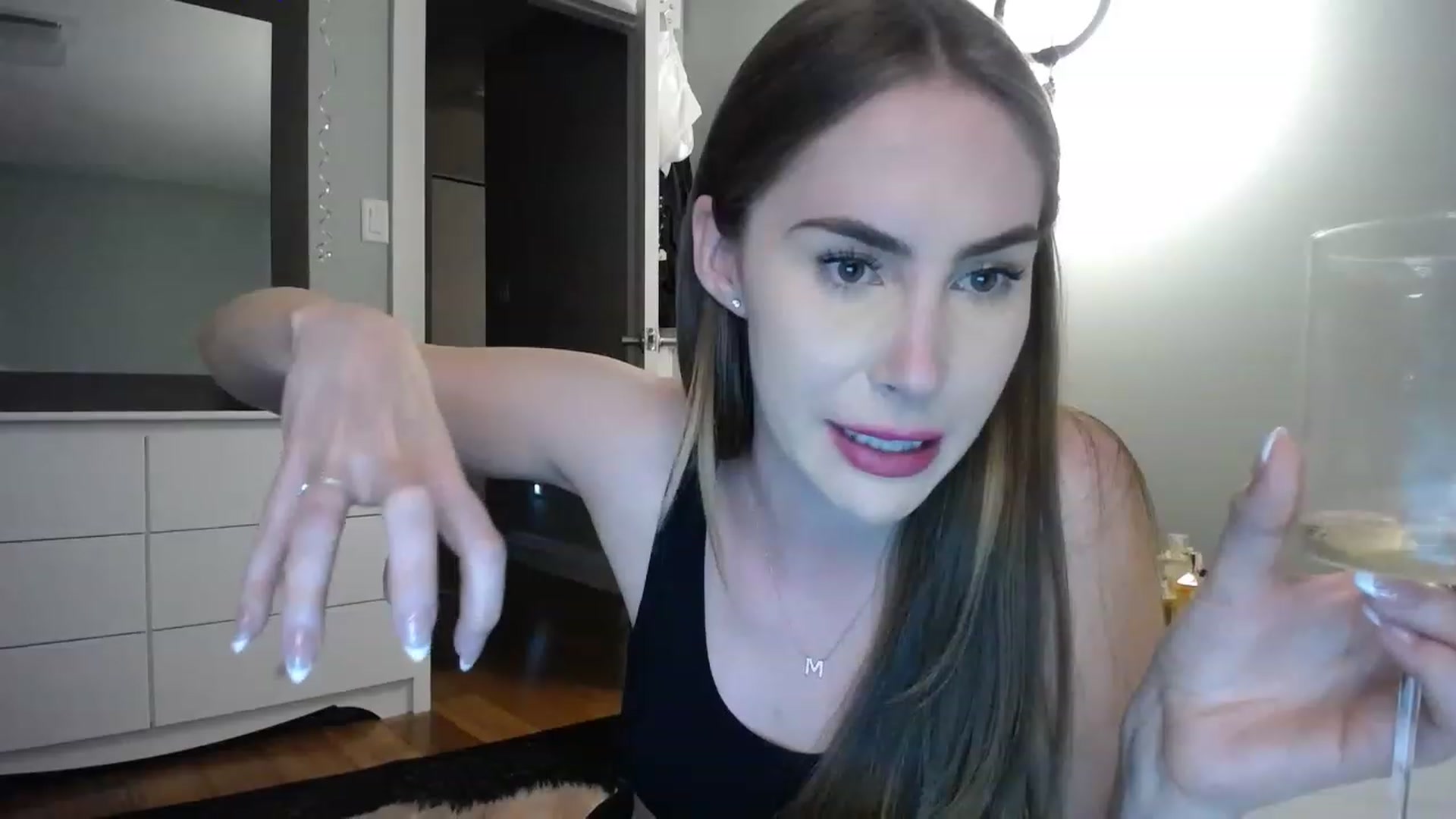 Gallery image thumbnail from MaryWana_'s myfreecams stream on, 04/13/2023, 08:07 image 6 of 20
