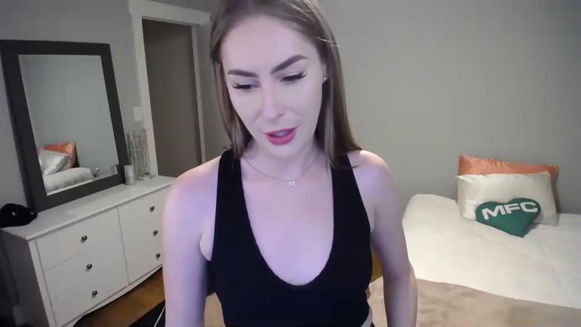 Gallery image thumbnail from MaryWana_'s myfreecams stream on, 05/05/2023, 01:45 image 15 of 20