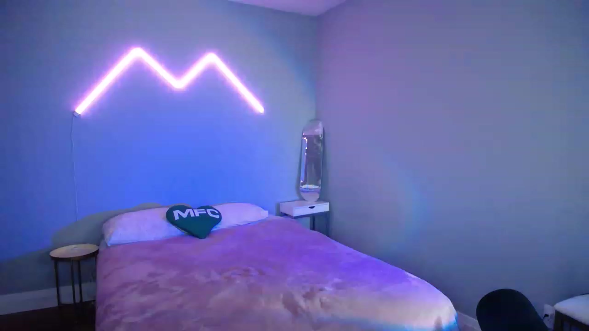 Gallery image thumbnail from MaryWana_'s myfreecams stream on, 07/18/2023, 04:20 image 6 of 20