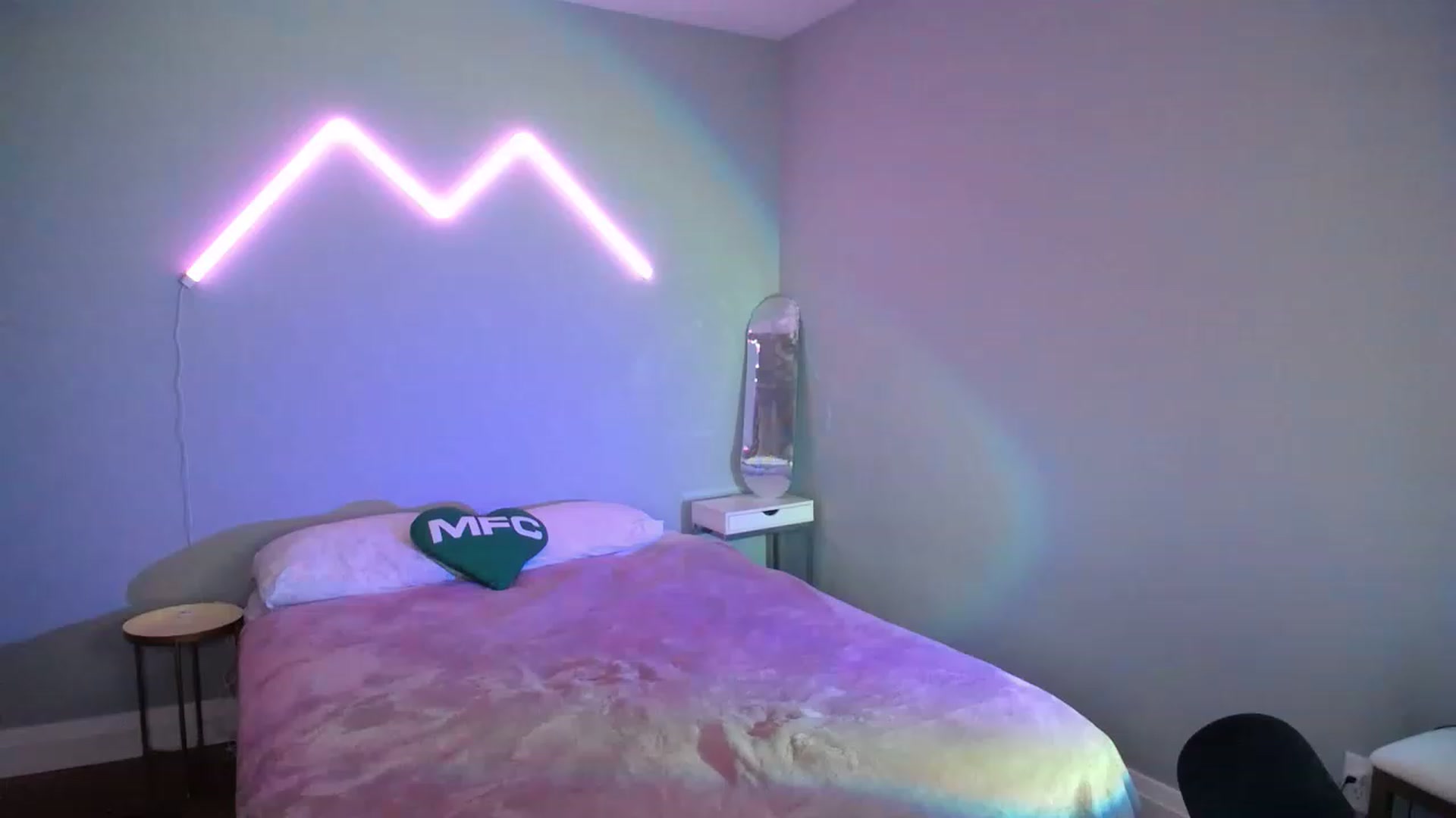 Gallery image thumbnail from MaryWana_'s myfreecams stream on, 07/18/2023, 04:20 image 5 of 20