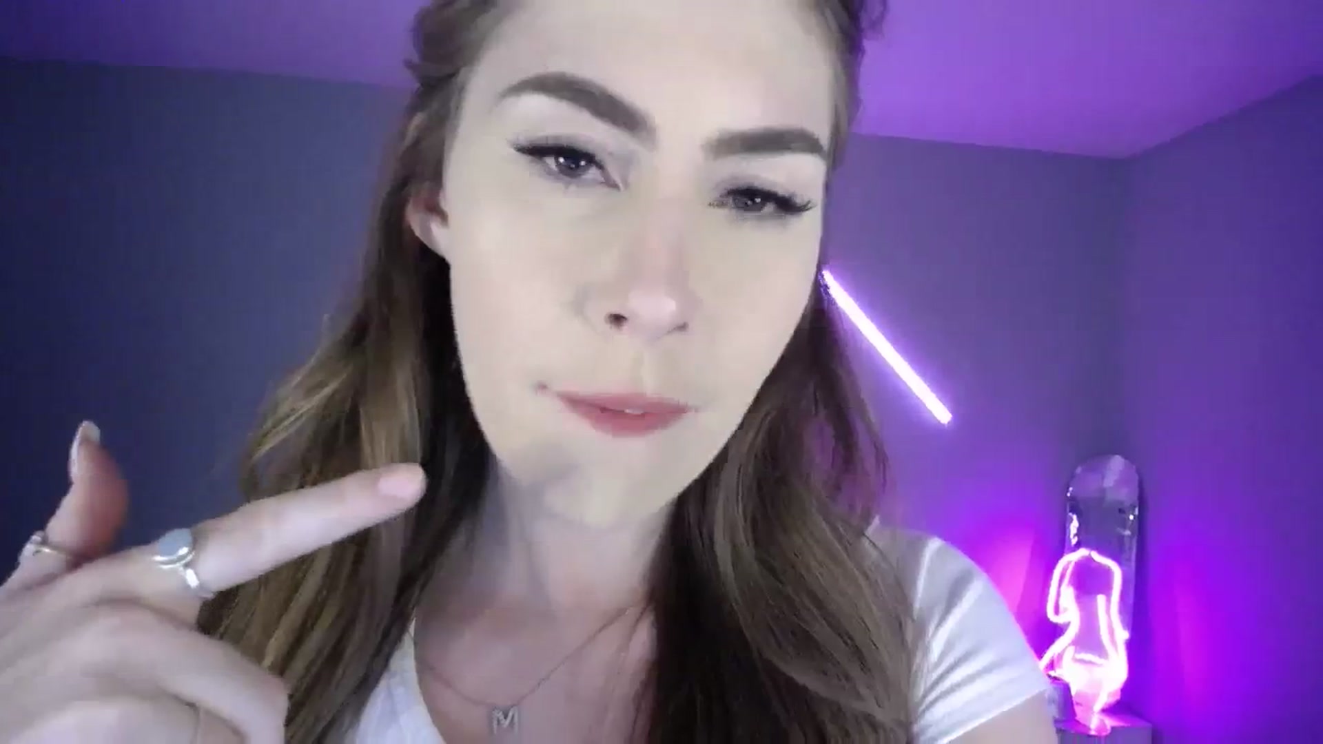 Gallery image thumbnail from MaryWana_'s myfreecams stream on, 08/01/2023, 07:01 image 6 of 20