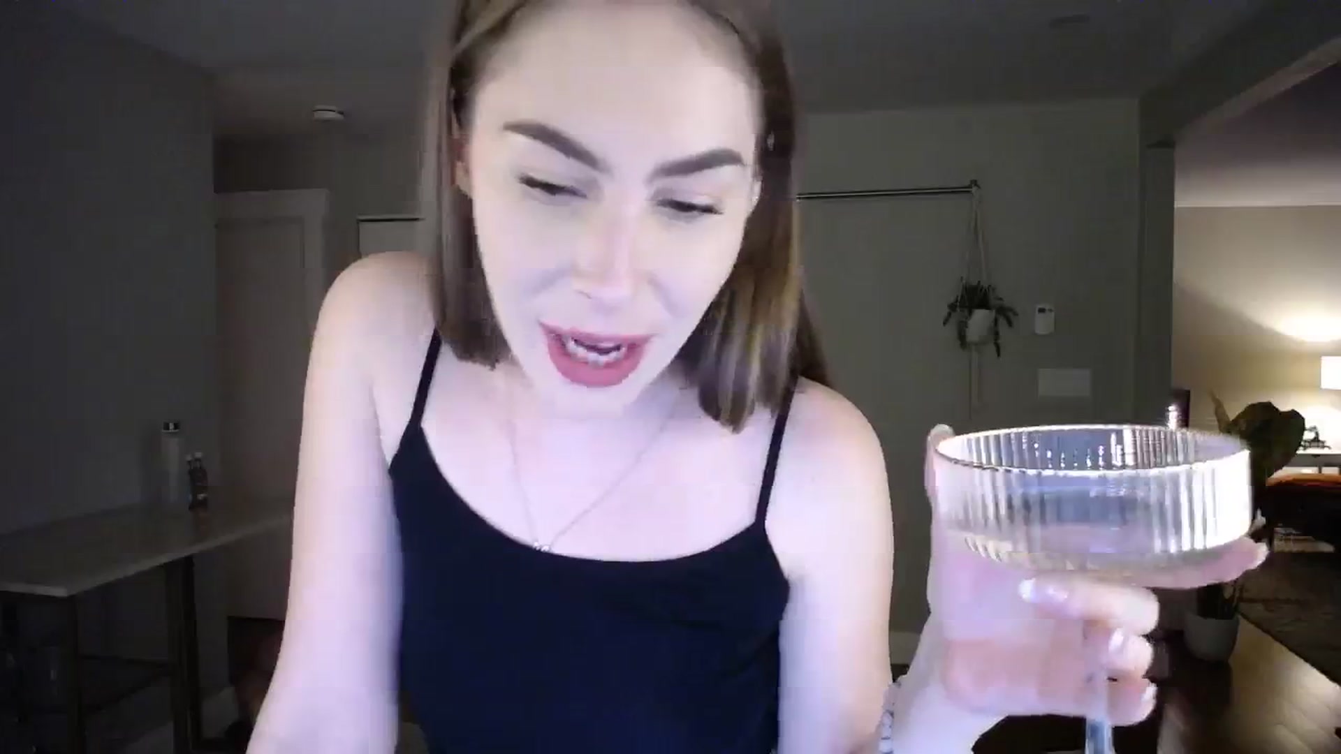 Gallery image thumbnail from MaryWana_'s myfreecams stream on, 09/12/2023, 03:04 image 16 of 20