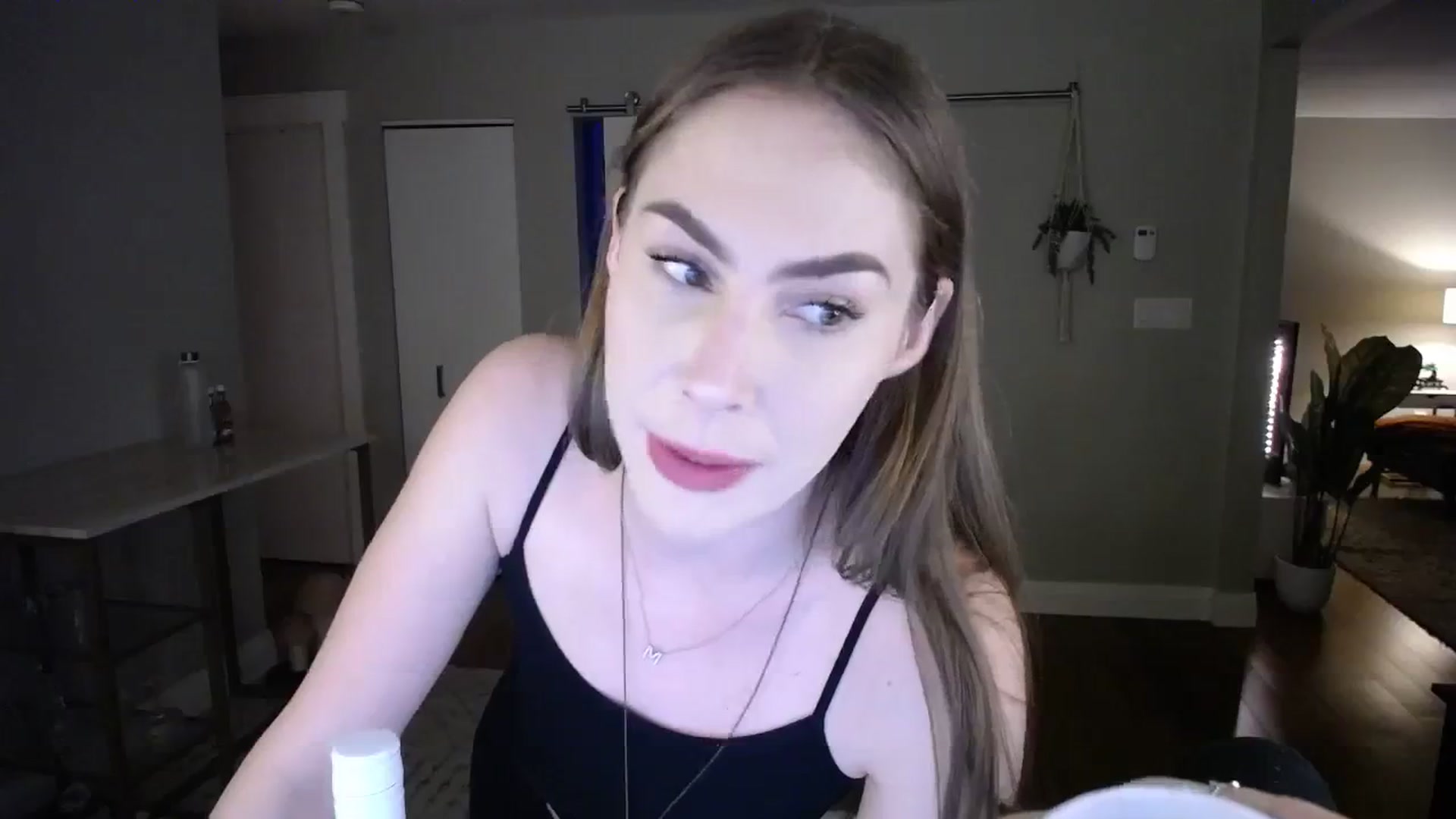Gallery image thumbnail from MaryWana_'s myfreecams stream on, 09/12/2023, 03:04 image 9 of 20