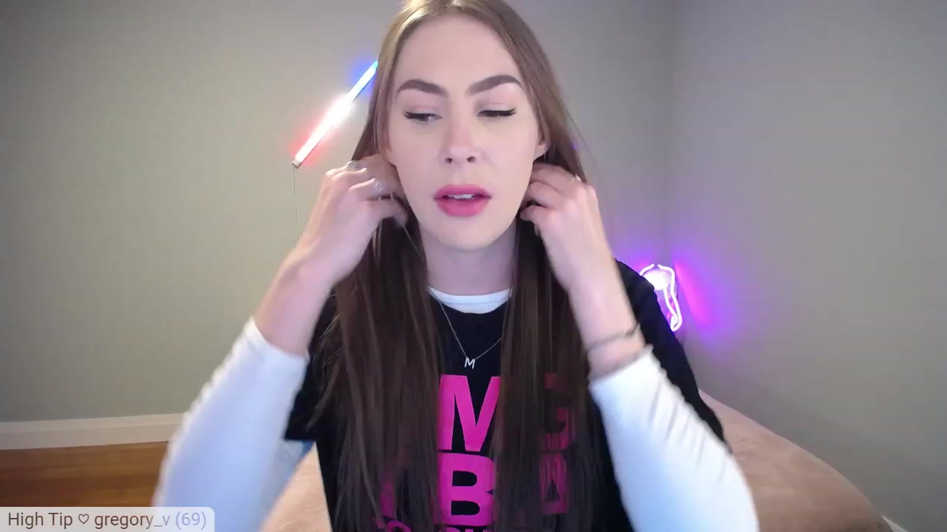 Gallery image thumbnail from MaryWana_'s myfreecams stream on, 10/19/2023, 03:44 image 7 of 20