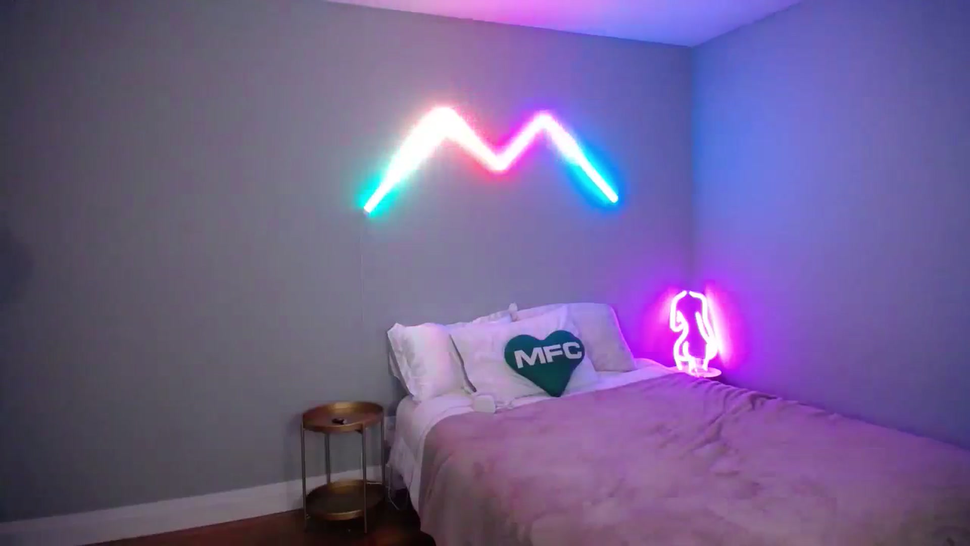 Gallery image thumbnail from MaryWana_'s myfreecams stream on, 10/28/2023, 06:35 image 8 of 20