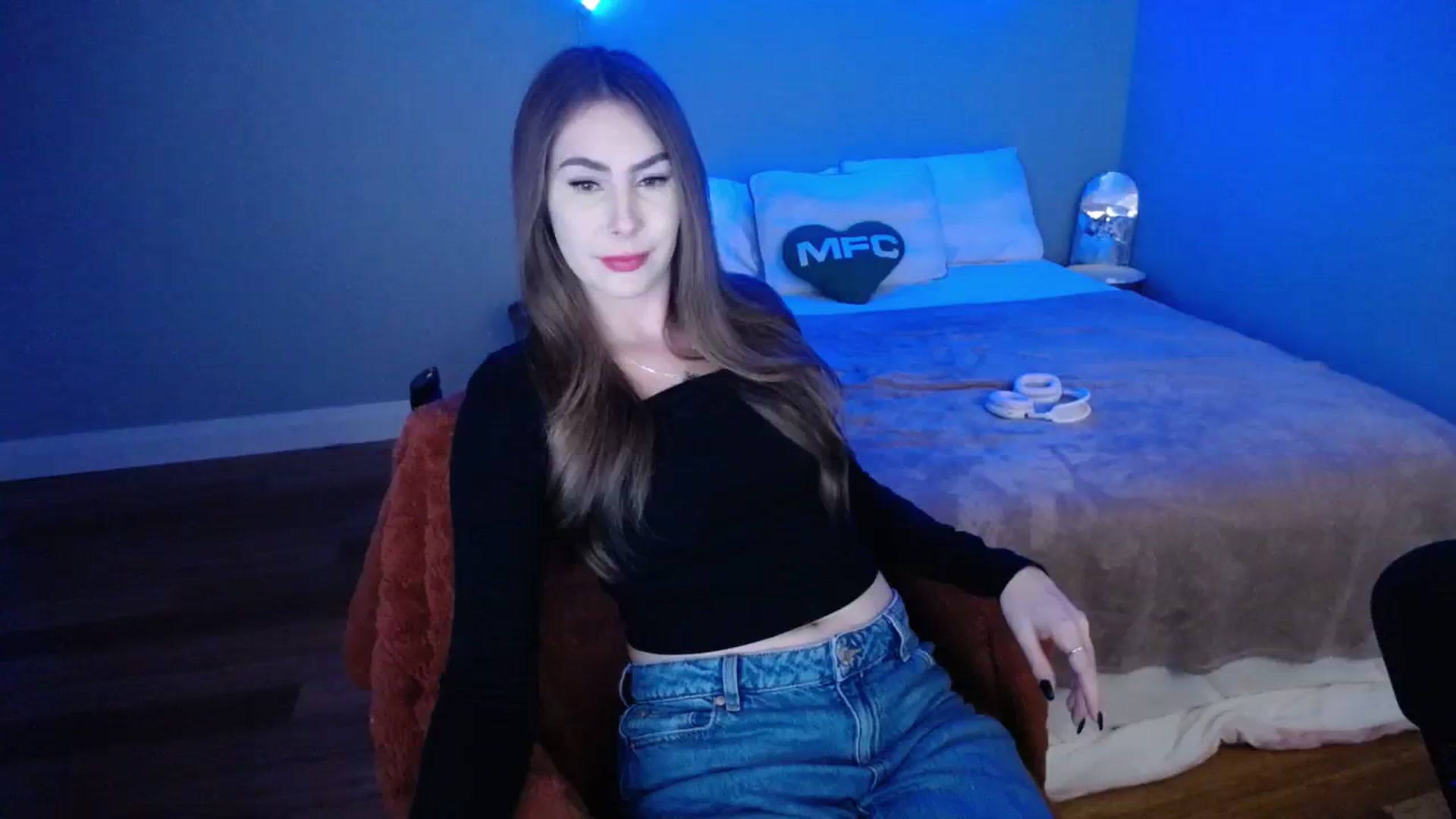 Gallery image thumbnail from MaryWana_'s myfreecams stream on, 11/02/2023, 08:28 image 14 of 20