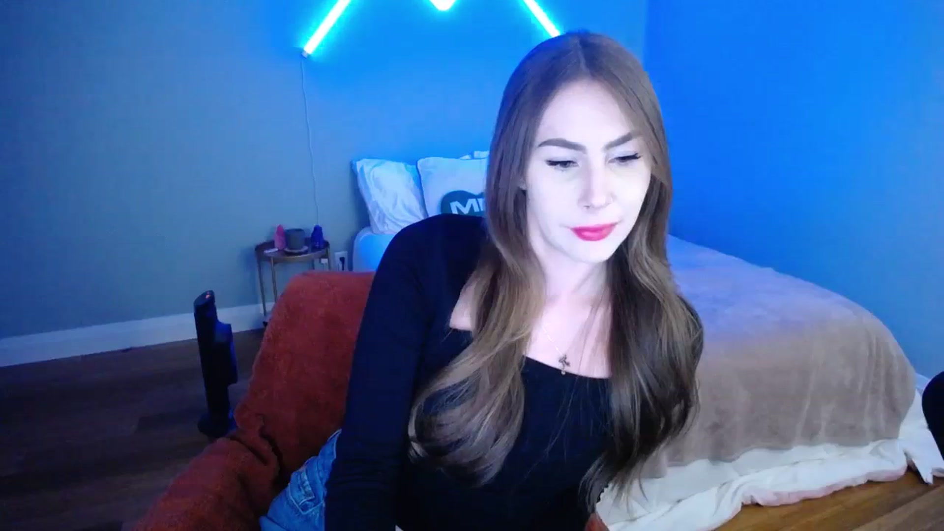 Gallery image thumbnail from MaryWana_'s myfreecams stream on, 11/02/2023, 08:28 image 5 of 20
