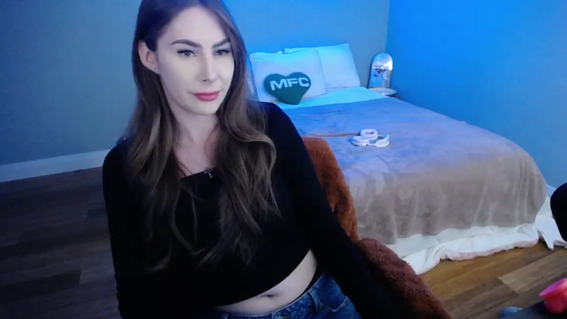 Gallery image thumbnail from MaryWana_'s myfreecams stream on, 11/02/2023, 08:28 image 3 of 20