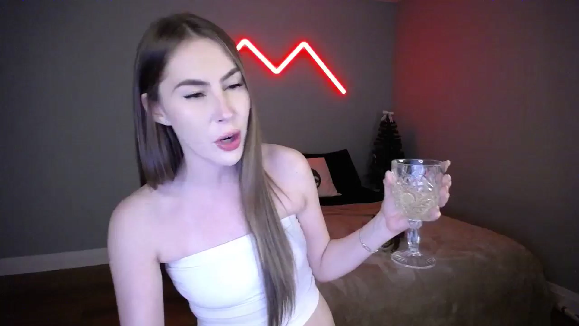 Gallery image thumbnail from MaryWana_'s myfreecams stream on, 12/27/2023, 09:08 image 7 of 20