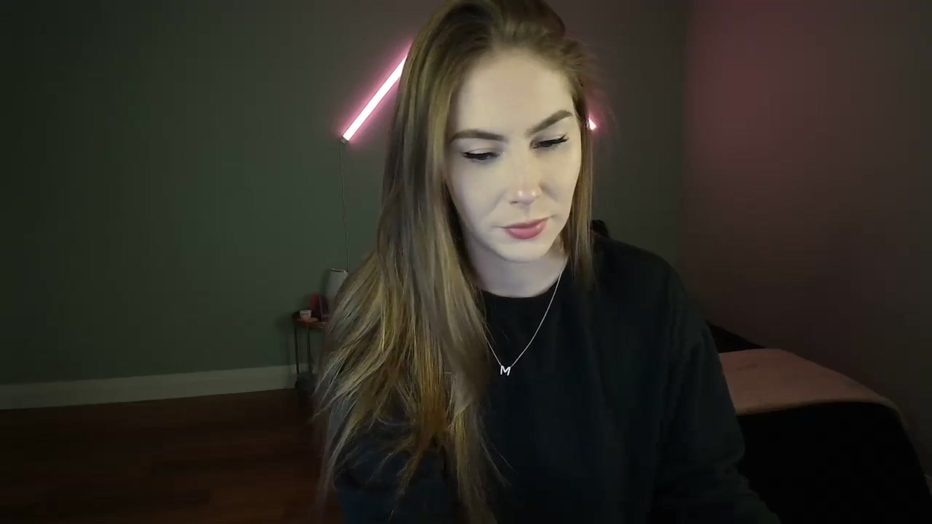 Gallery image thumbnail from MaryWana_'s myfreecams stream on, 03/30/2024, 04:43 image 17 of 20