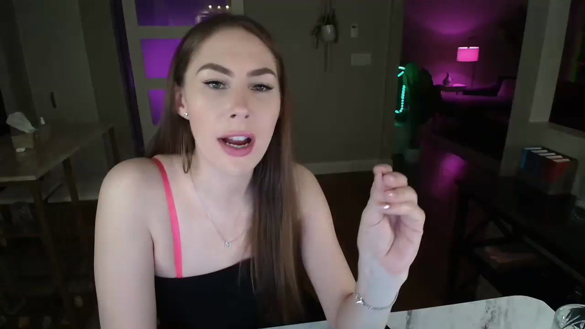 Gallery image thumbnail from MaryWana_'s myfreecams stream on, 04/06/2024, 04:57 image 1 of 20
