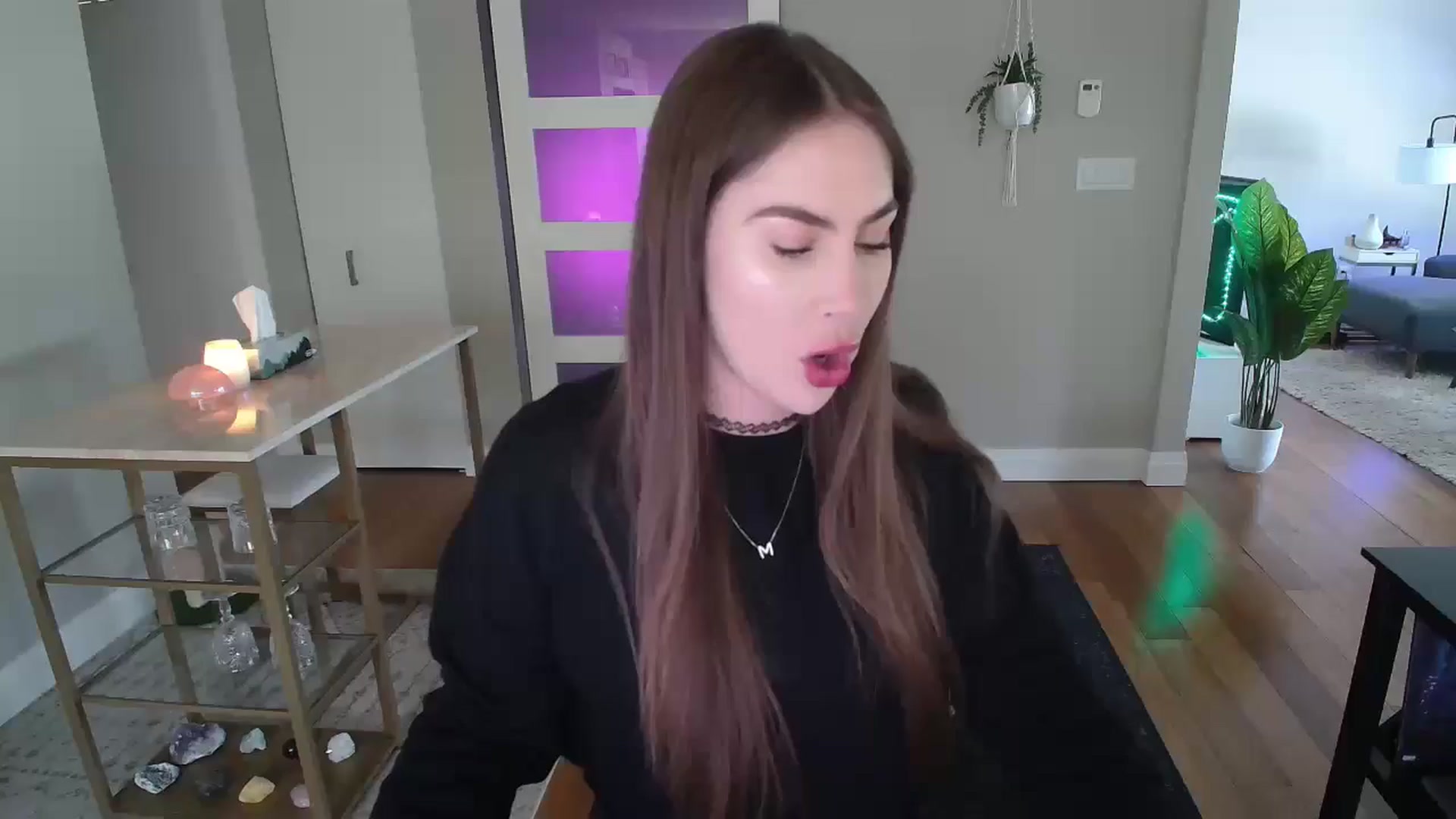 Gallery image thumbnail from MaryWana_'s myfreecams stream on, 05/12/2024, 23:25 image 1 of 20