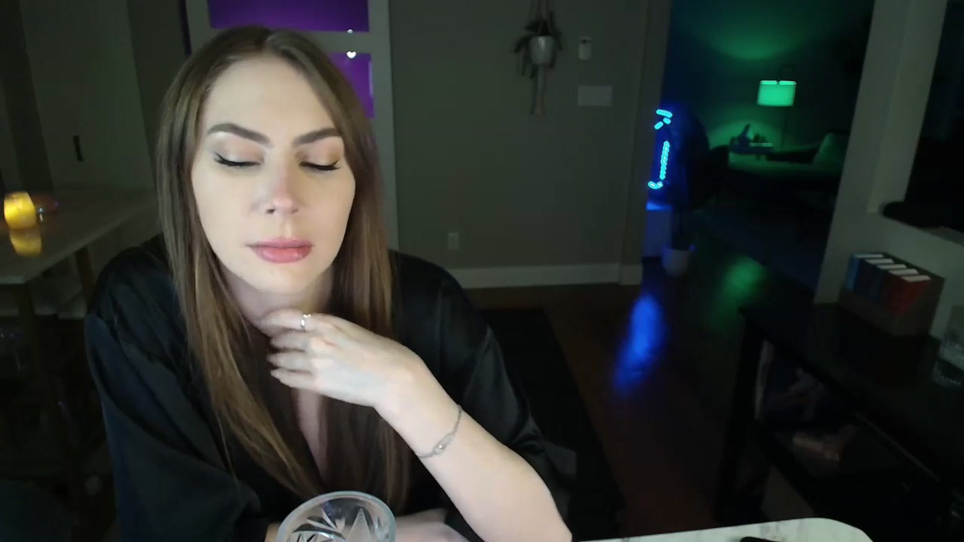 Gallery image thumbnail from MaryWana_'s myfreecams stream on, 05/25/2024, 05:55 image 19 of 20