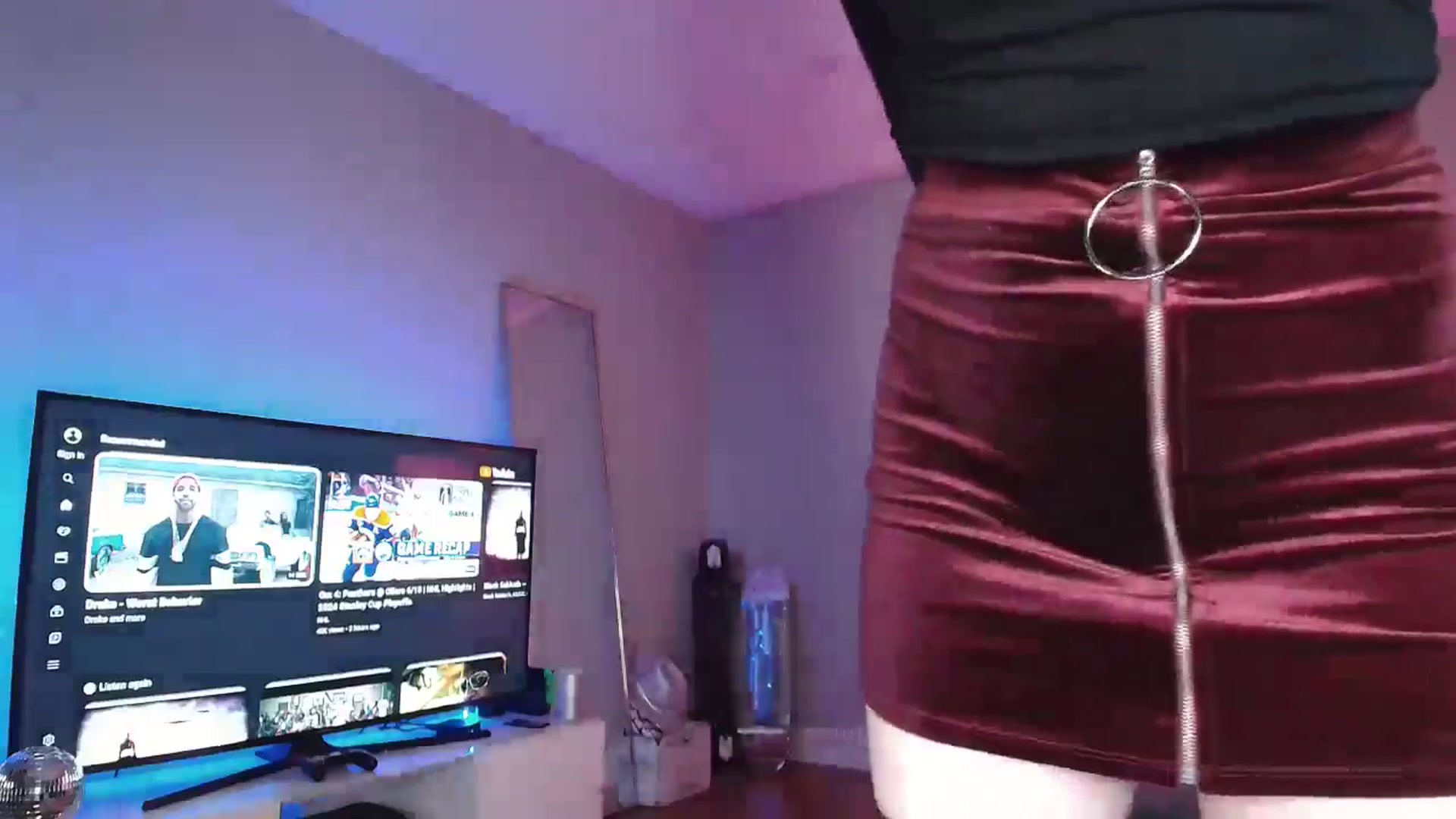 Gallery image thumbnail from MaryWana_'s myfreecams stream on, 06/16/2024, 06:18 image 17 of 20