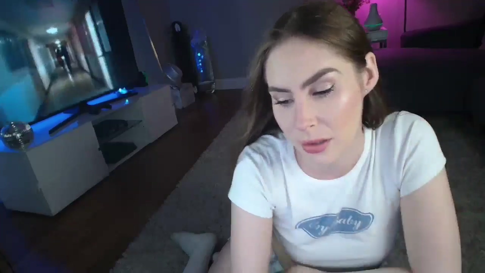 Gallery image thumbnail from MaryWana_'s myfreecams stream on, 06/22/2024, 08:34 image 9 of 20