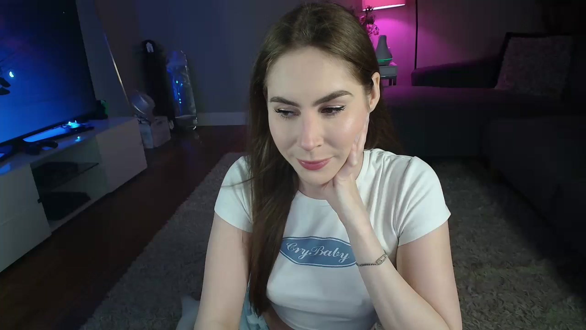 Gallery image thumbnail from MaryWana_'s myfreecams stream on, 06/22/2024, 08:34 image 8 of 20