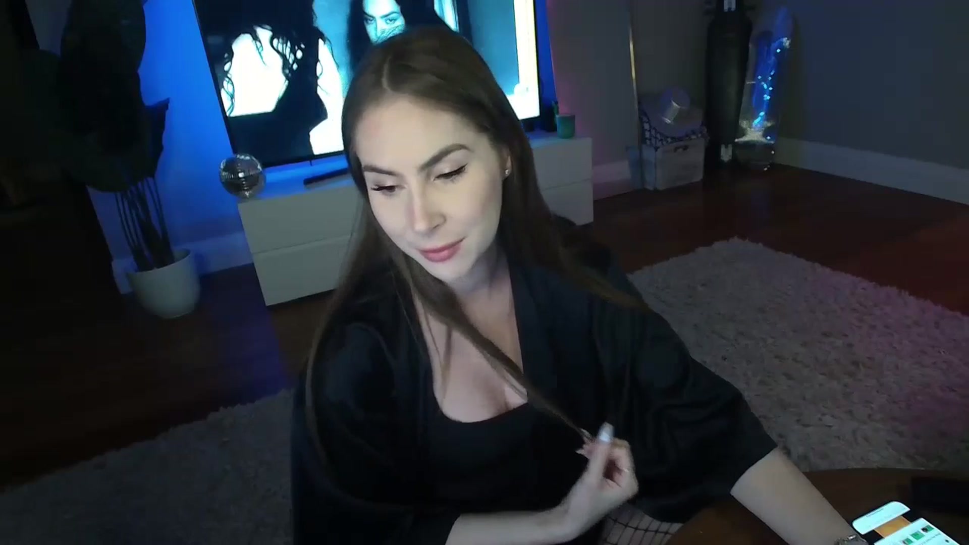 Gallery image thumbnail from MaryWana_'s myfreecams stream on, 06/28/2024, 04:14 image 8 of 20