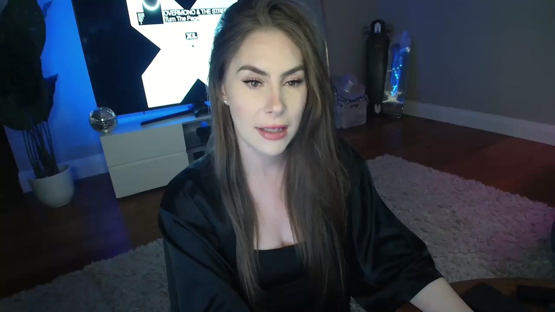 Gallery image thumbnail from MaryWana_'s myfreecams stream on, 06/28/2024, 04:14 image 11 of 20