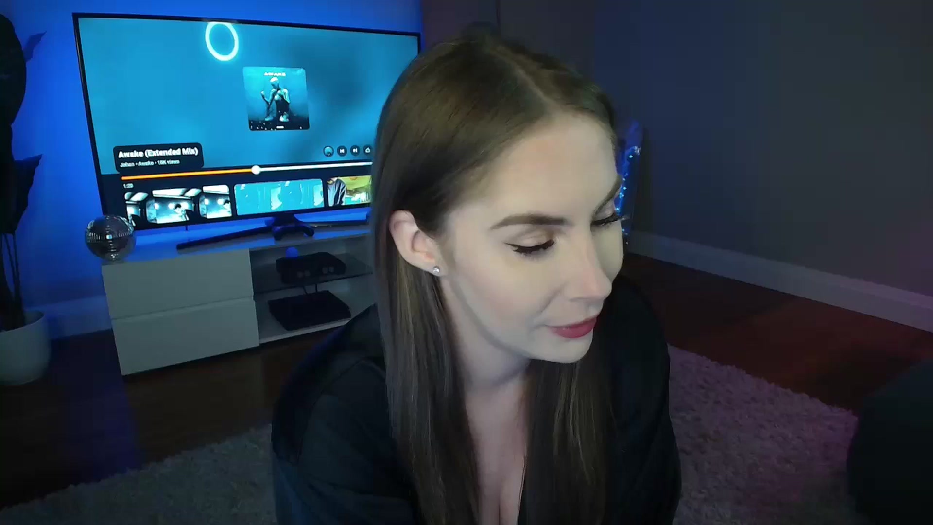 Gallery image thumbnail from MaryWana_'s myfreecams stream on, 06/28/2024, 04:14 image 2 of 20