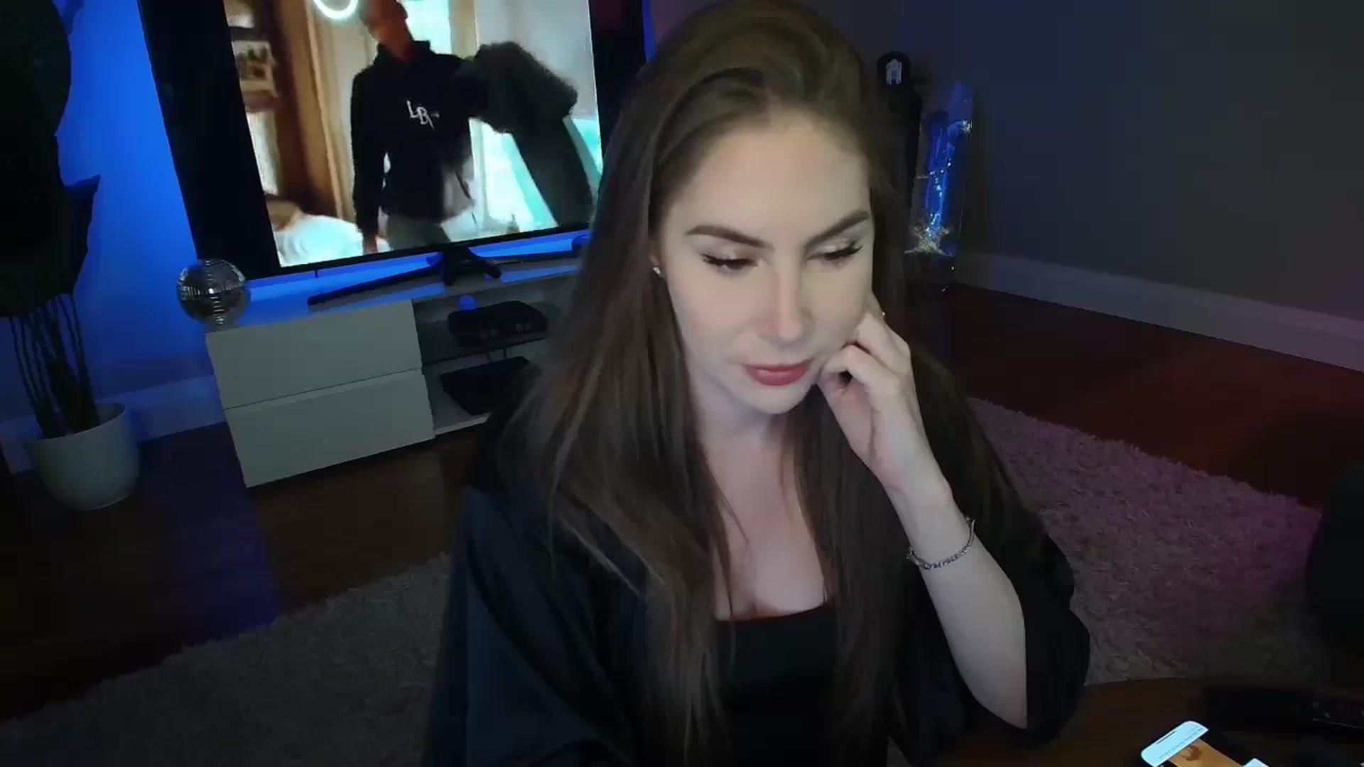 Gallery image thumbnail from MaryWana_'s myfreecams stream on, 06/28/2024, 04:14 image 10 of 20