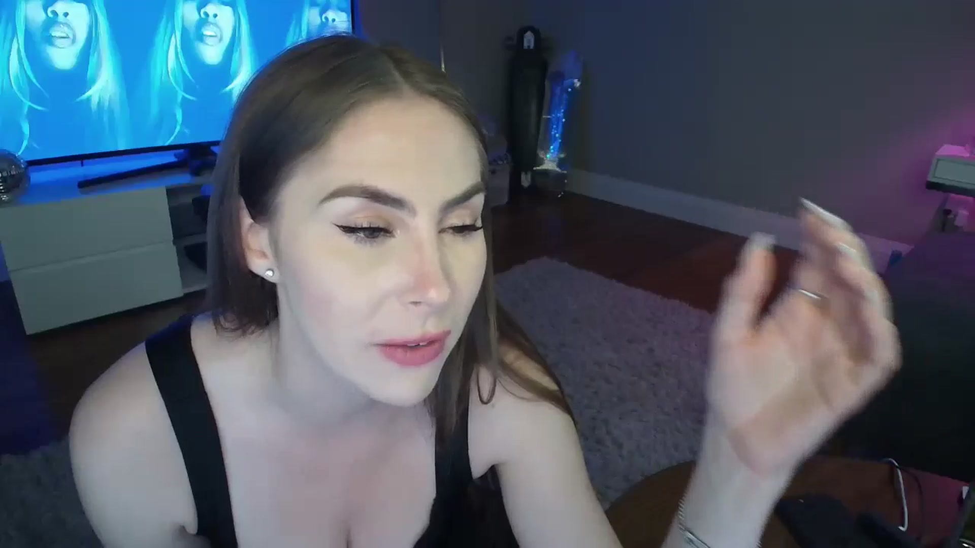 Gallery image thumbnail from MaryWana_'s myfreecams stream on, 06/28/2024, 05:39 image 19 of 20