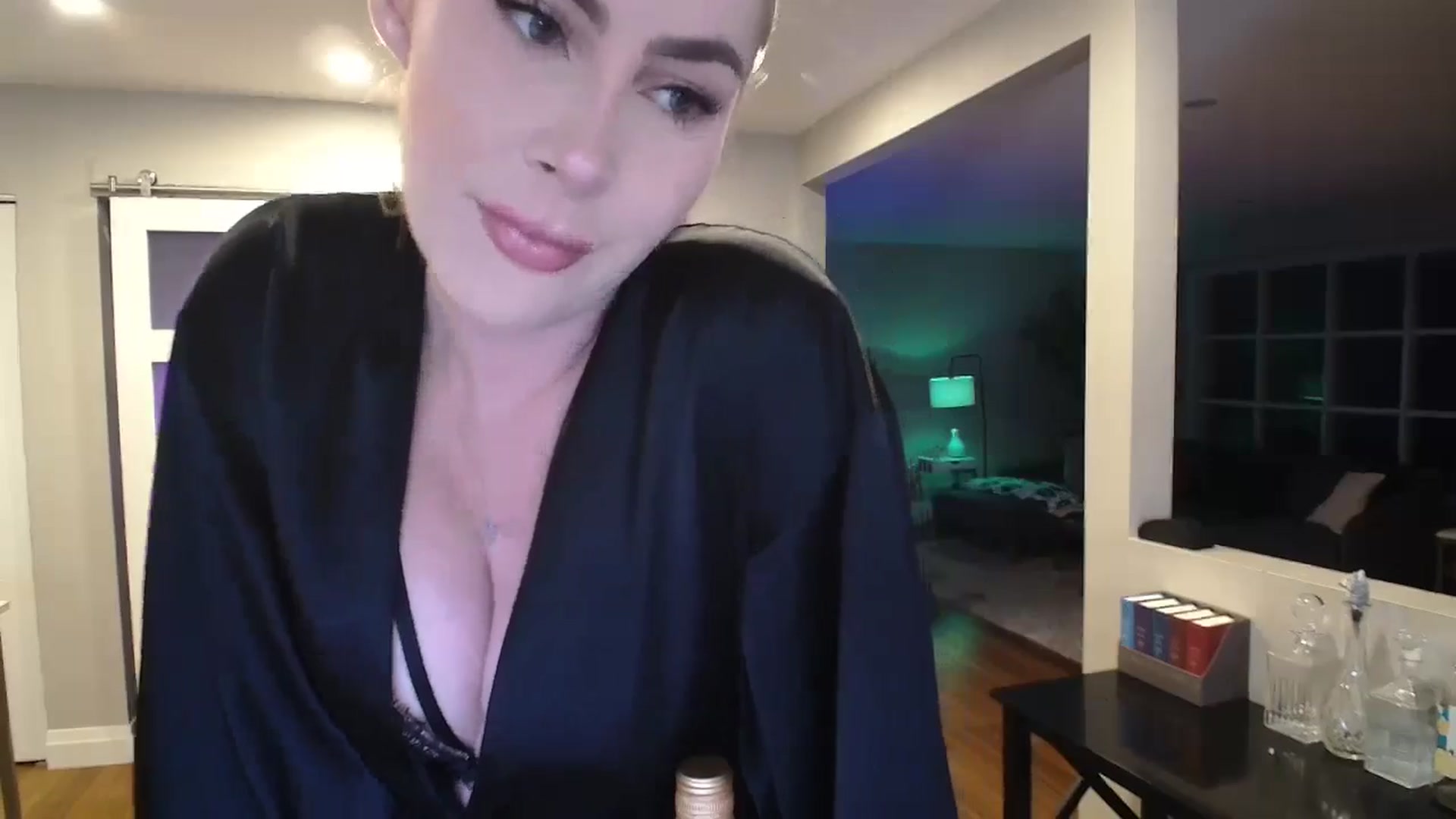 Gallery image thumbnail from MaryWana_'s myfreecams stream on, 07/12/2024, 04:02 image 13 of 20