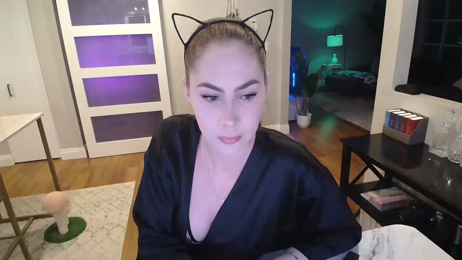 Gallery image thumbnail from MaryWana_'s myfreecams stream on, 07/12/2024, 04:02 image 16 of 20