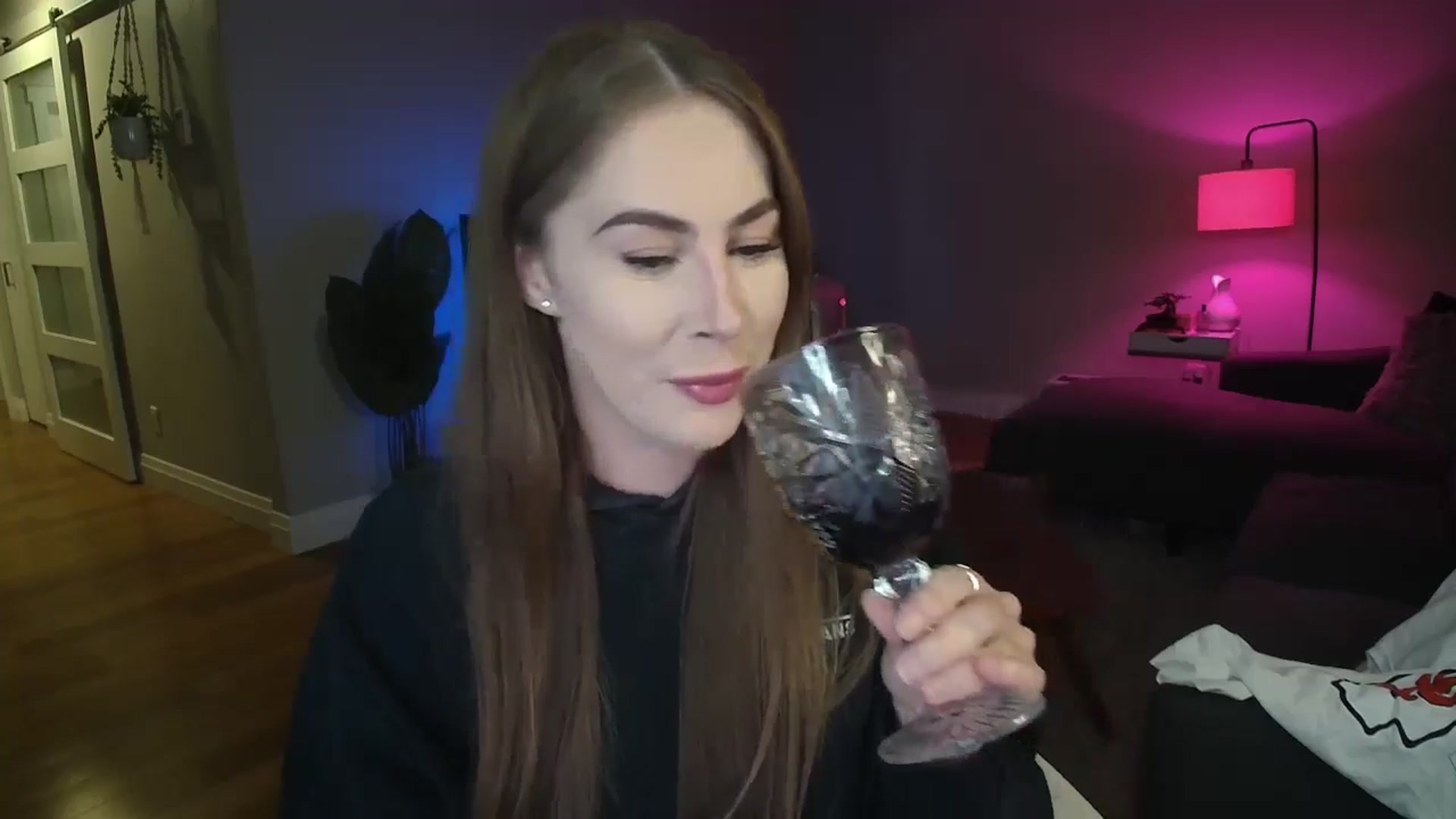 Gallery image thumbnail from MaryWana_'s myfreecams stream on, 09/09/2024, 05:09 image 10 of 20