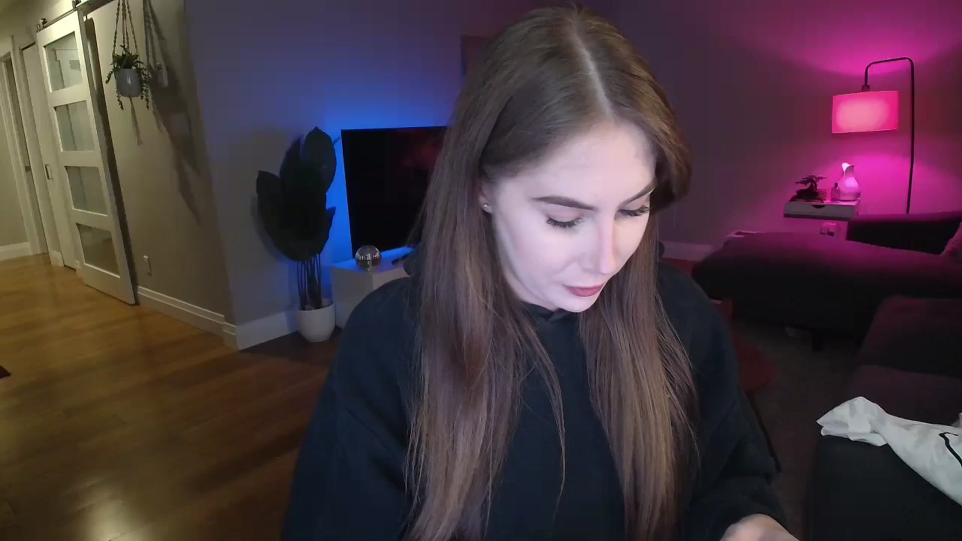 Gallery image thumbnail from MaryWana_'s myfreecams stream on, 09/09/2024, 06:43 image 3 of 20