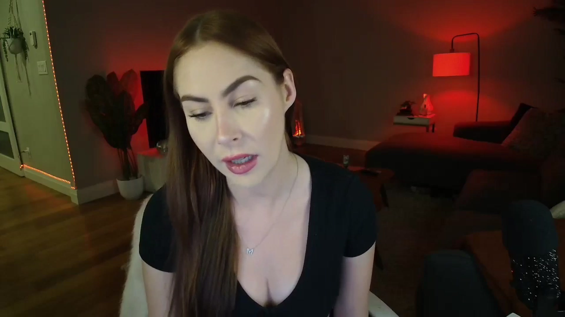 Gallery image thumbnail from MaryWana_'s myfreecams stream on, 10/29/2024, 03:19 image 6 of 20