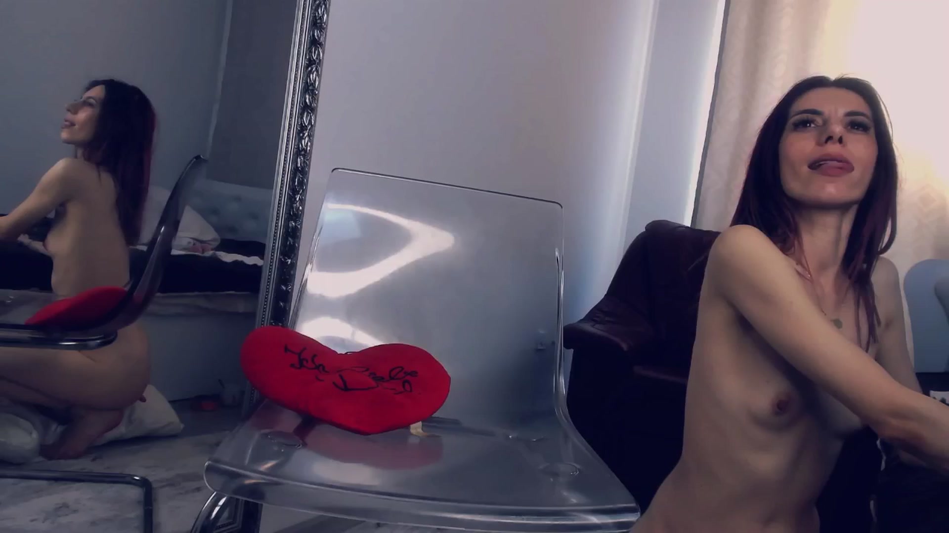 Gallery image thumbnail from Mary_Afrodita's myfreecams stream on, 12/08/2024, 12:30 image 20 of 20