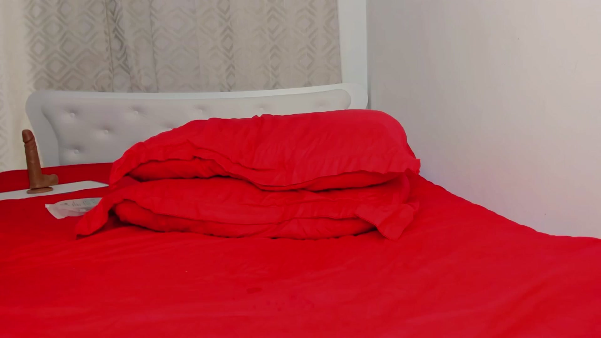 Gallery image thumbnail from Mary_Afrodita's myfreecams stream on, 01/13/2025, 12:27 image 17 of 20