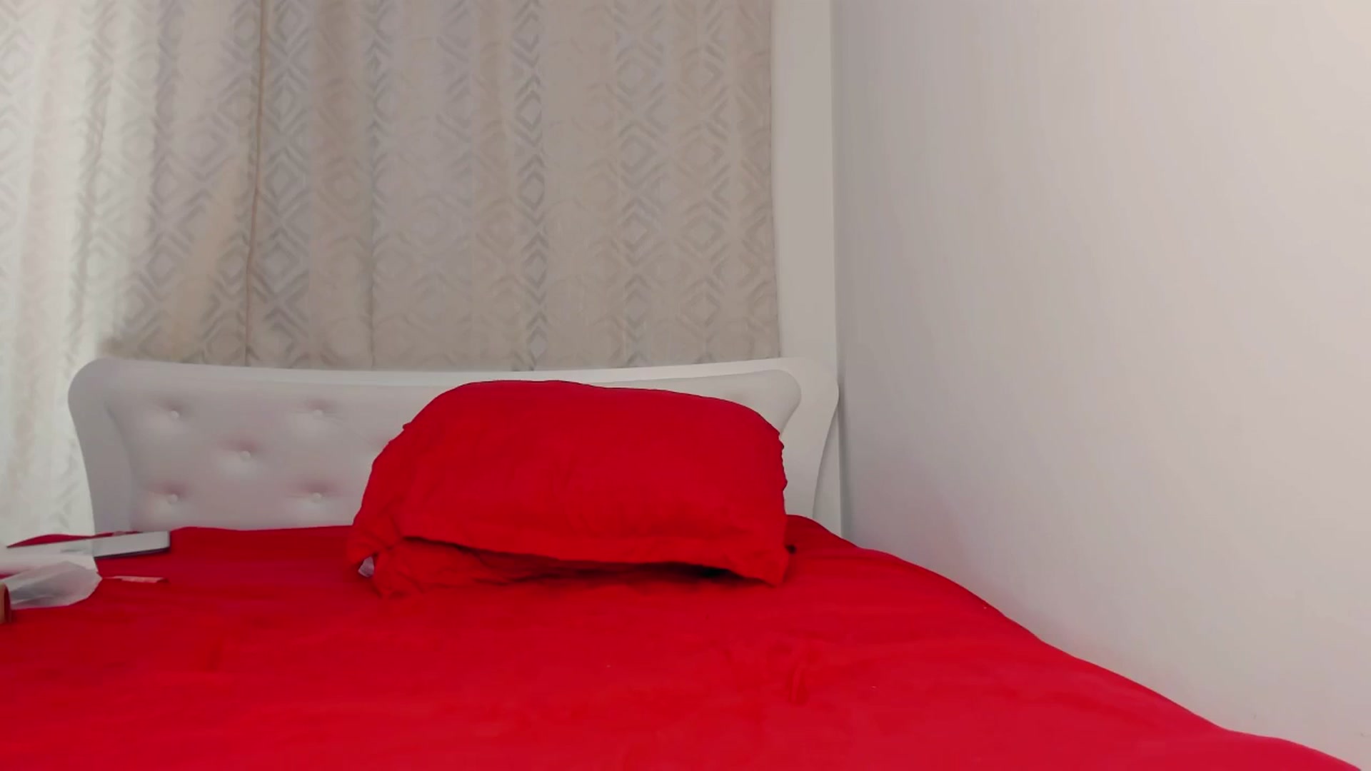 Gallery image thumbnail from Mary_Afrodita's myfreecams stream on, 01/14/2025, 11:26 image 15 of 20