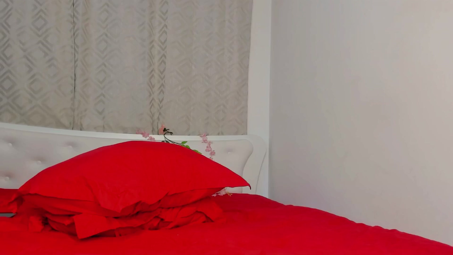 Gallery image thumbnail from Mary_Afrodita's myfreecams stream on, 02/15/2025, 09:38 image 3 of 20