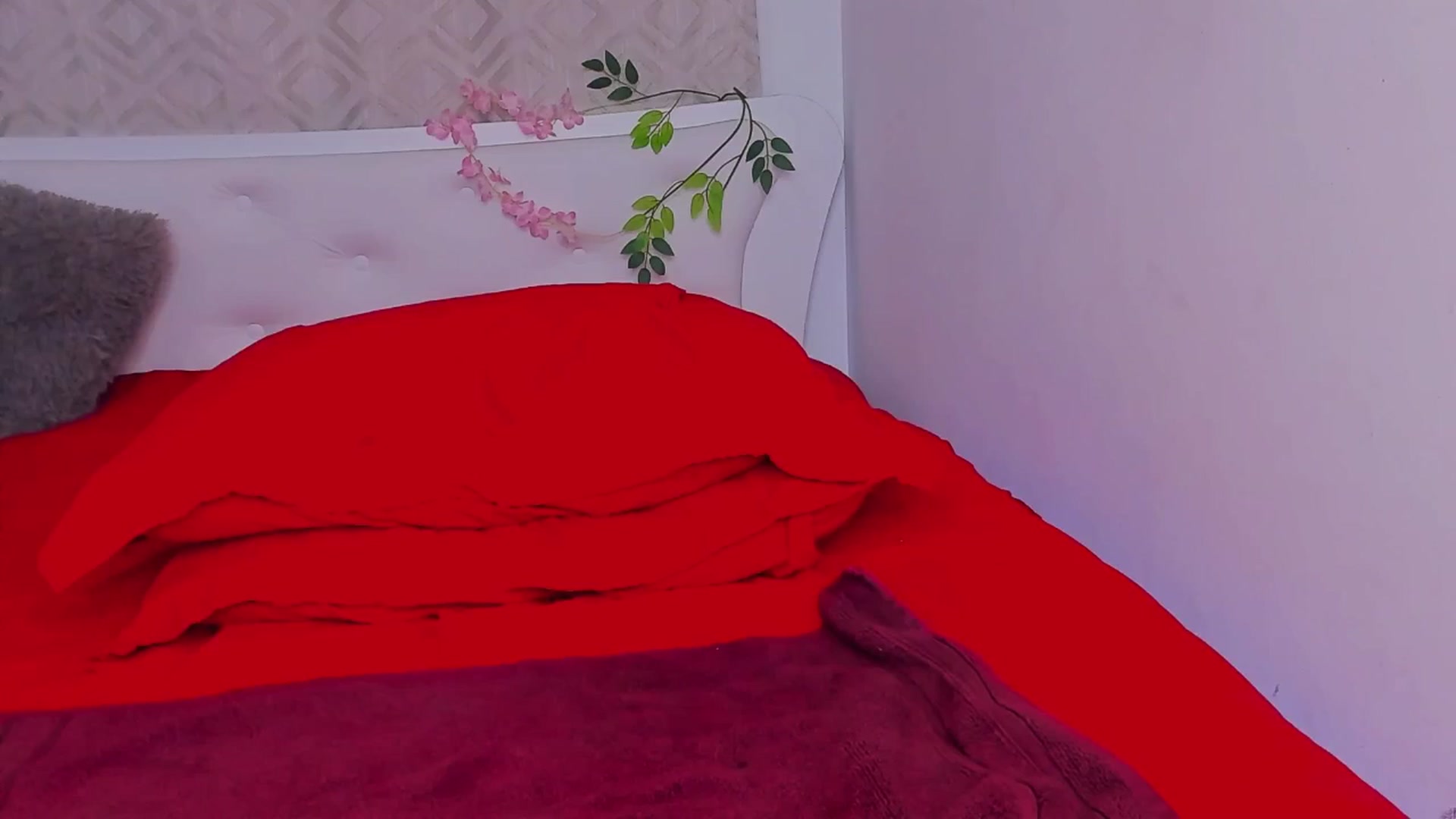 Gallery image thumbnail from Mary_Afrodita's myfreecams stream on, 04/06/2025, 12:02 image 16 of 20