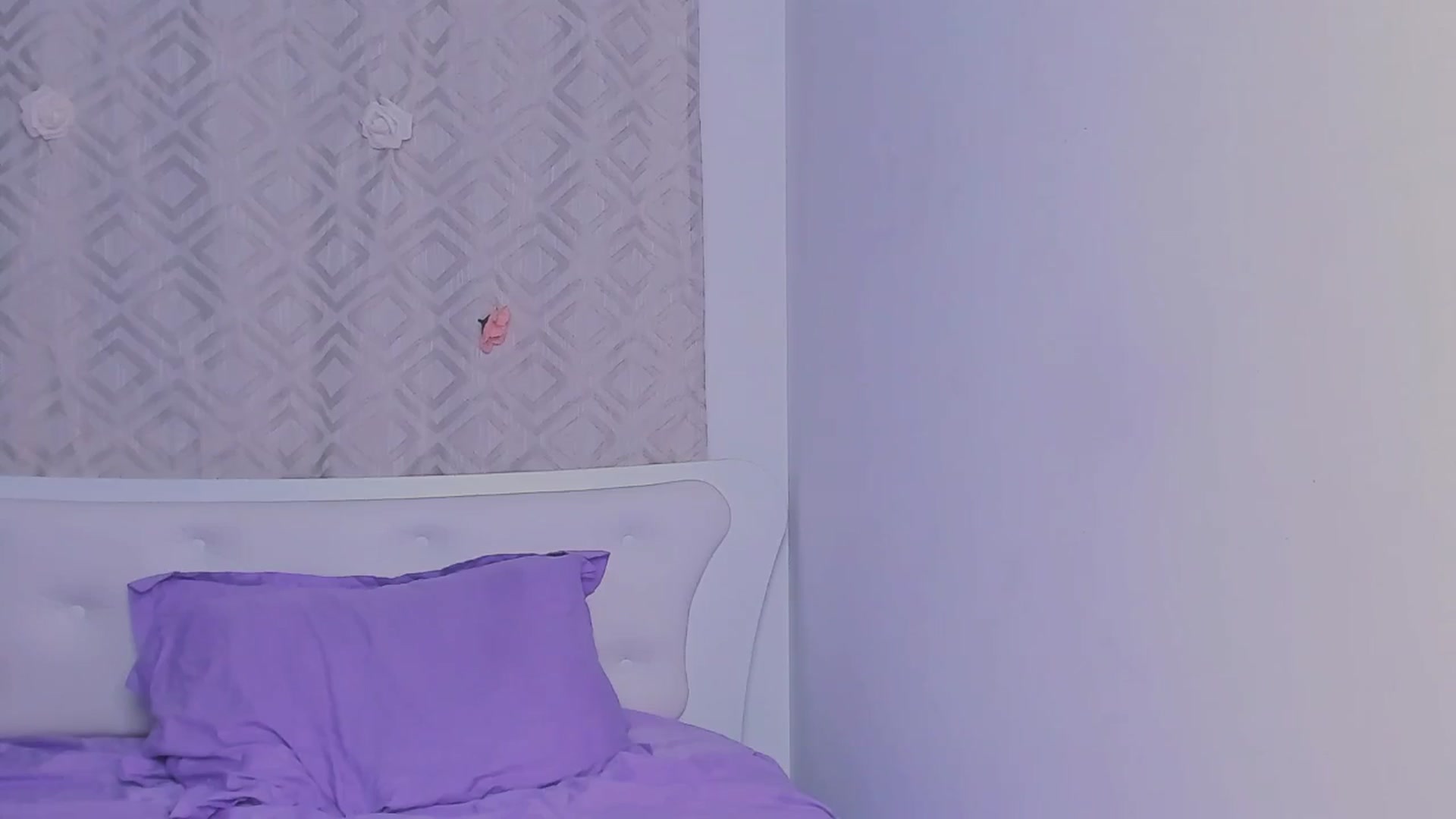 Gallery image thumbnail from Mary_Afrodita's myfreecams stream on, 04/15/2025, 12:09 image 5 of 20