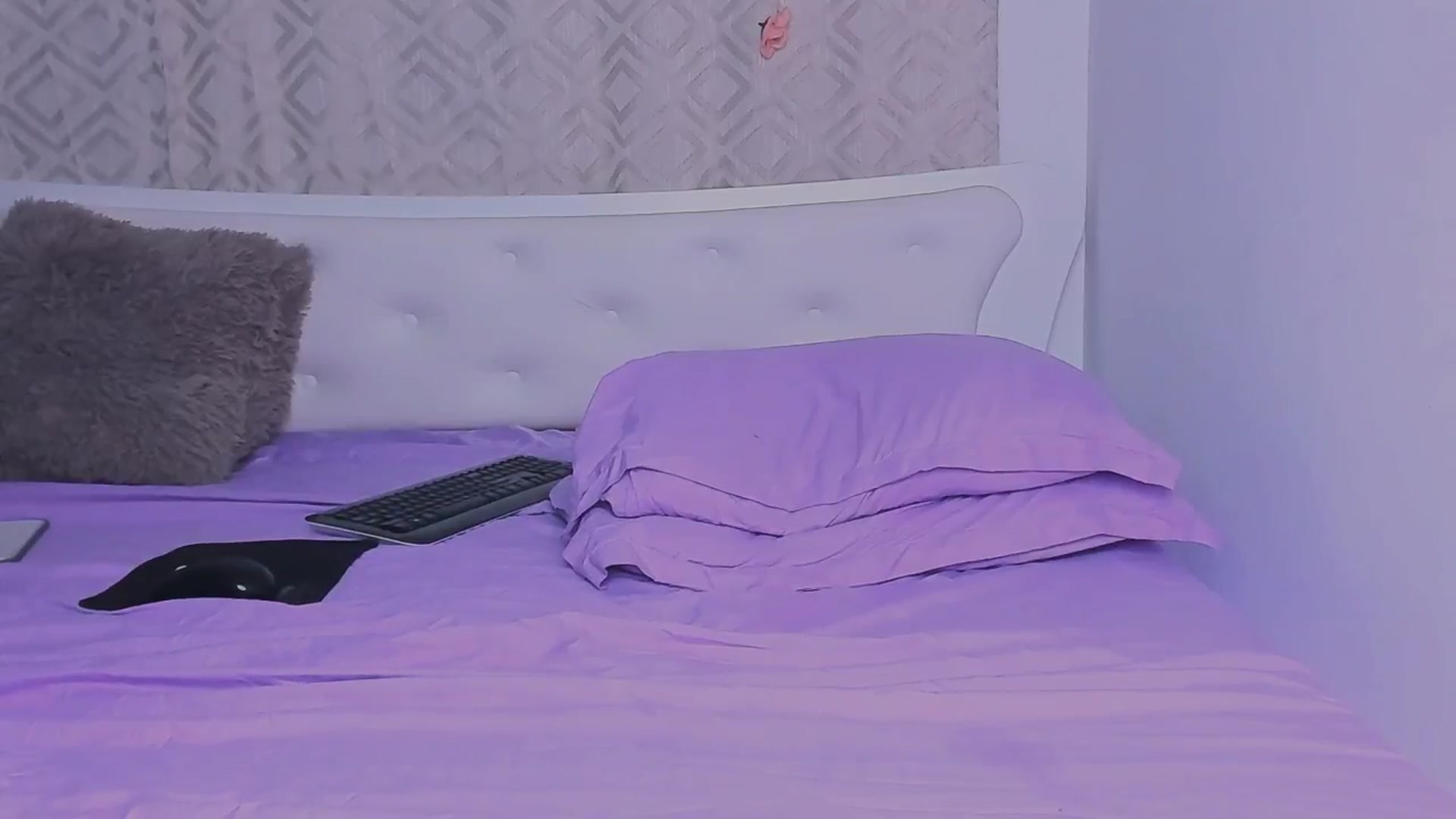 Gallery image thumbnail from Mary_Afrodita's myfreecams stream on, 04/15/2025, 12:09 image 10 of 20