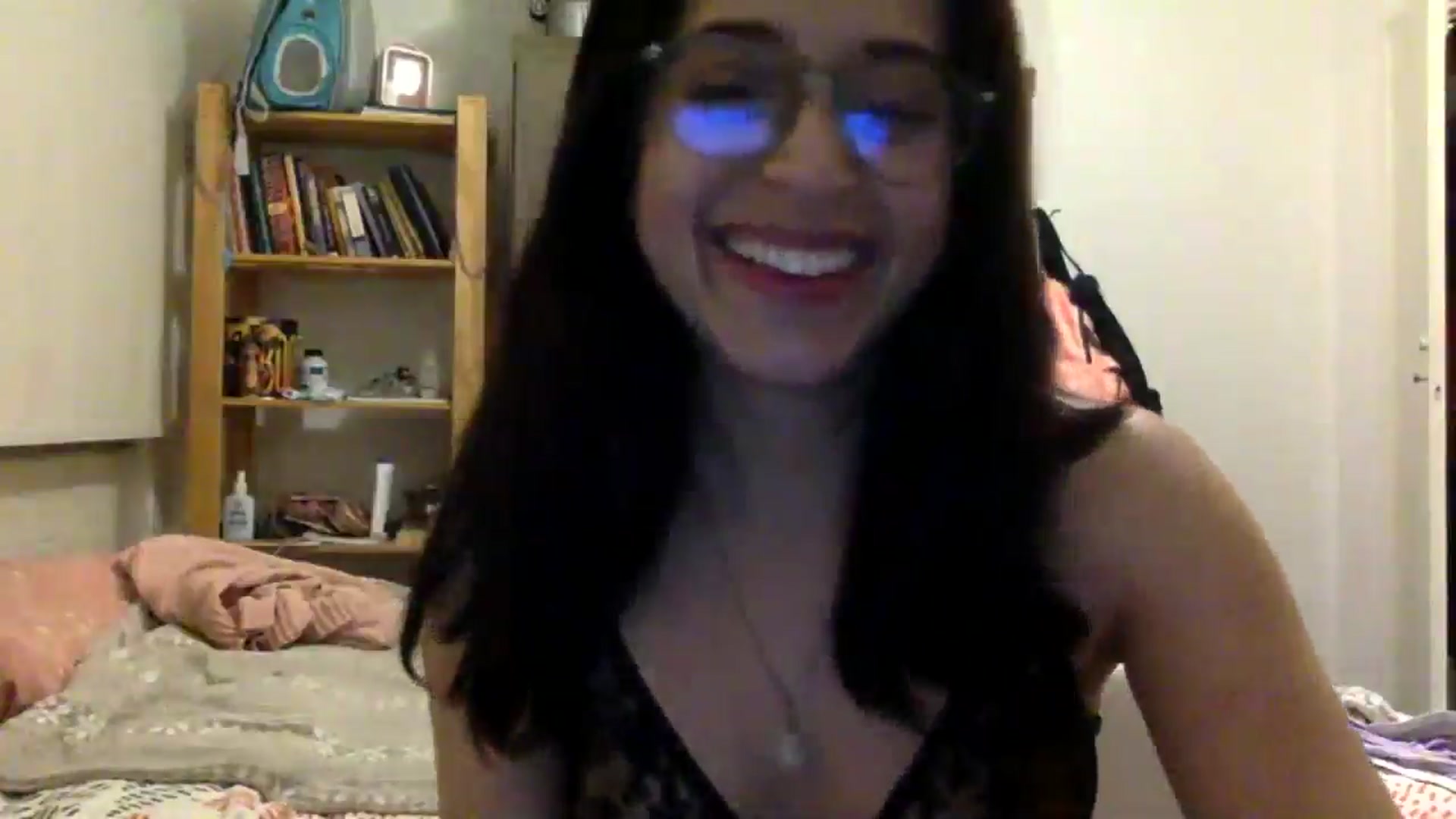 Gallery image thumbnail from Mary_Annie92's myfreecams stream on, 07/11/2024, 01:18 image 15 of 20