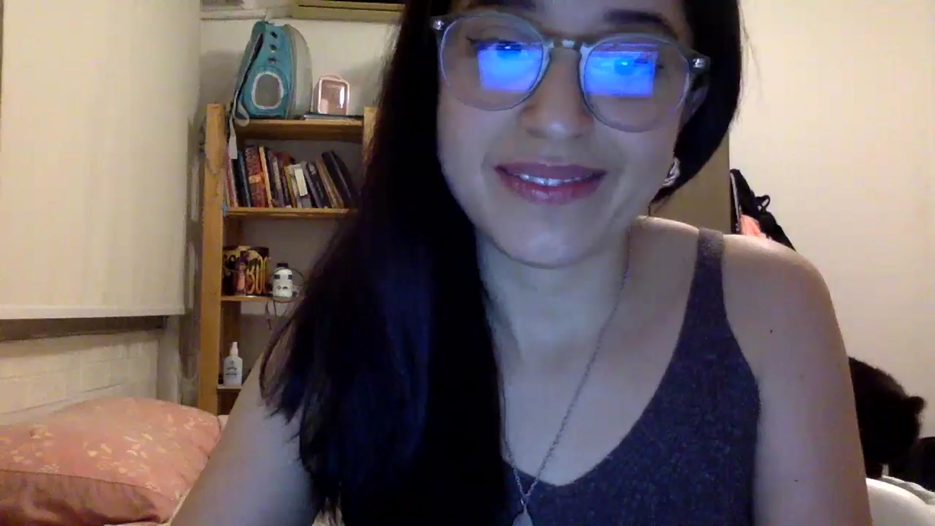 Gallery image thumbnail from Mary_Annie92's myfreecams stream on, 07/19/2024, 01:07 image 14 of 20