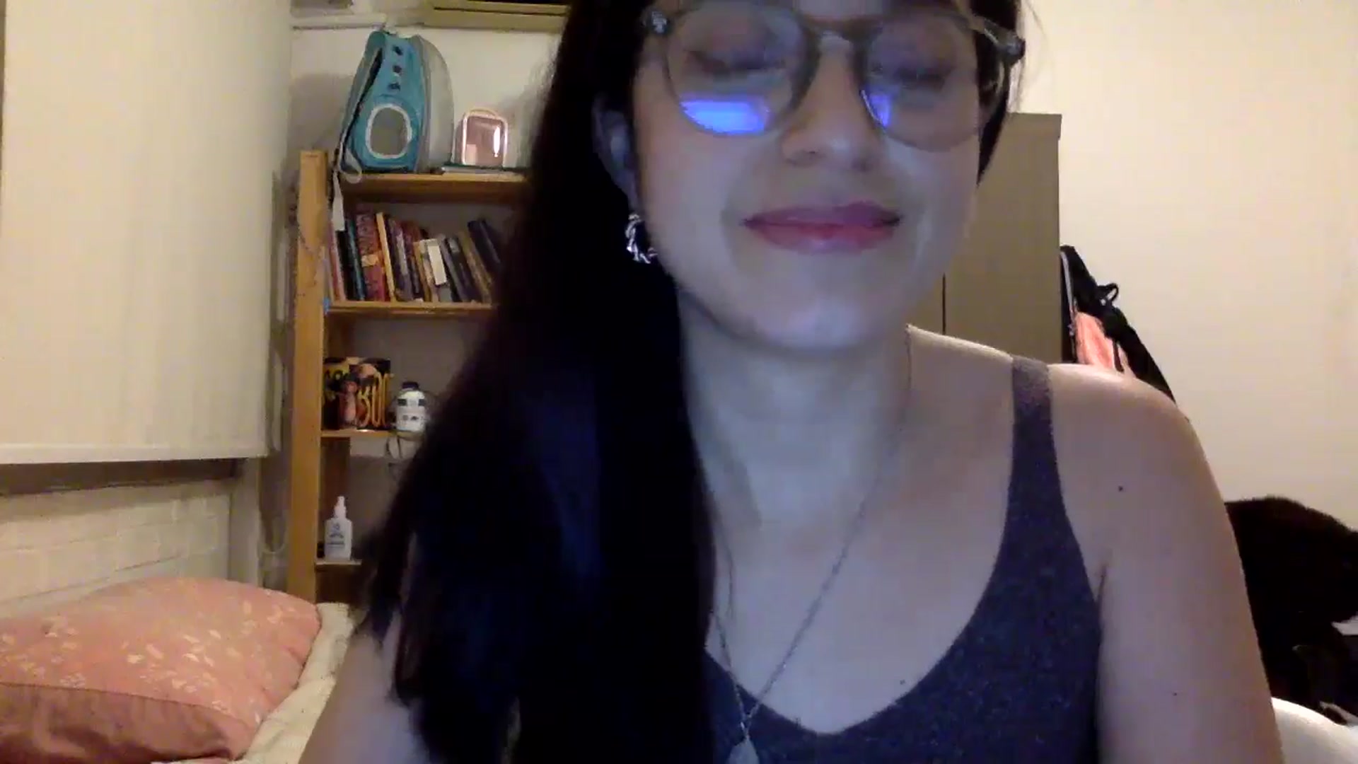 Gallery image thumbnail from Mary_Annie92's myfreecams stream on, 07/19/2024, 01:07 image 11 of 20