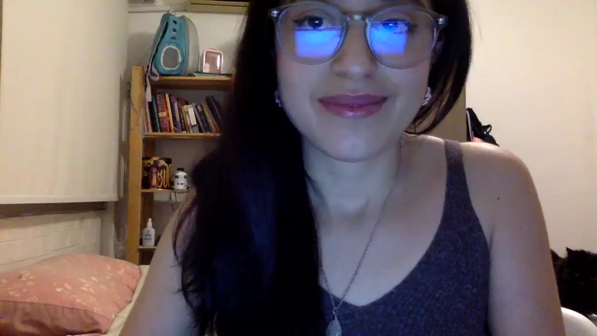 Gallery image thumbnail from Mary_Annie92's myfreecams stream on, 07/19/2024, 01:07 image 15 of 20