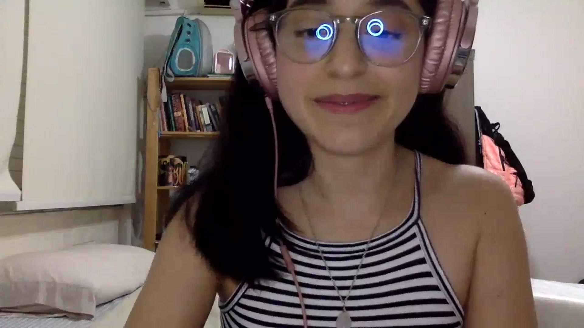 Gallery image thumbnail from Mary_Annie92's myfreecams stream on, 07/21/2024, 23:36 image 3 of 20
