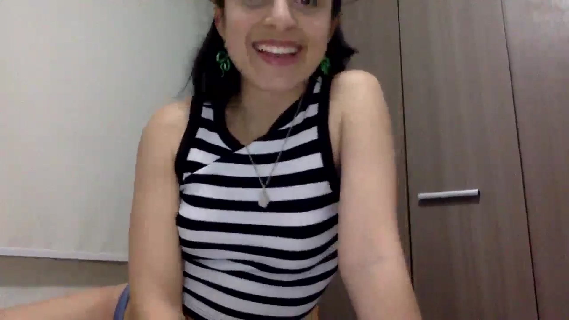 Gallery image thumbnail from Mary_Annie92's myfreecams stream on, 07/25/2024, 24:37 image 19 of 20