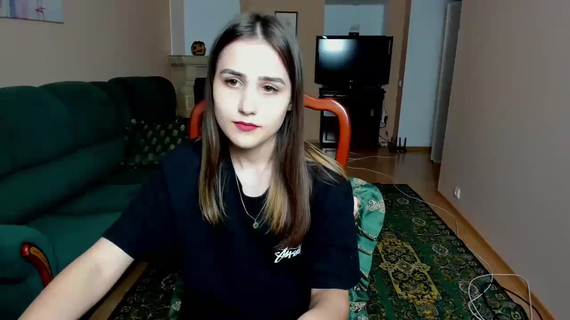 Gallery image thumbnail from Mary_Baxter's myfreecams stream on, 06/04/2025, 23:24 image 13 of 20