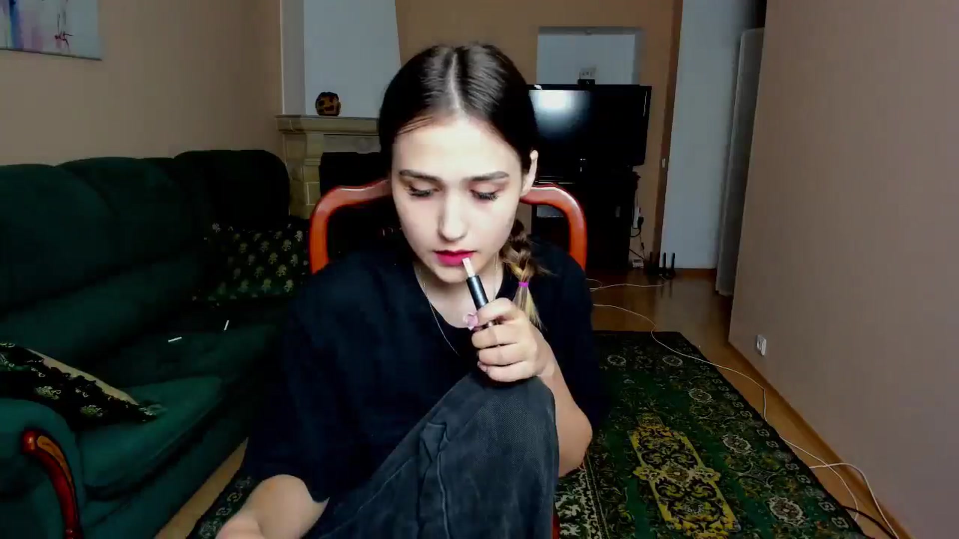 Gallery image thumbnail from Mary_Baxter's myfreecams stream on, 06/05/2025, 22:33 image 13 of 20