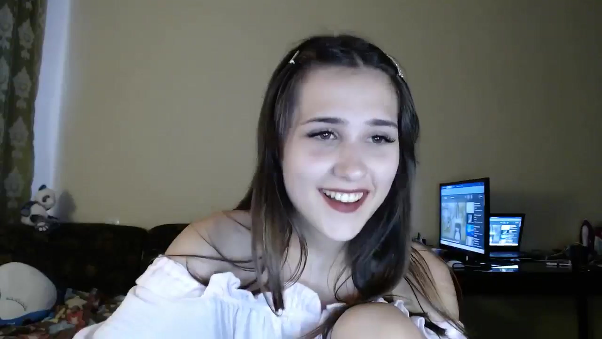 Gallery image thumbnail from Mary_Baxter's myfreecams stream on, 07/27/2025, 13:20 image 19 of 20