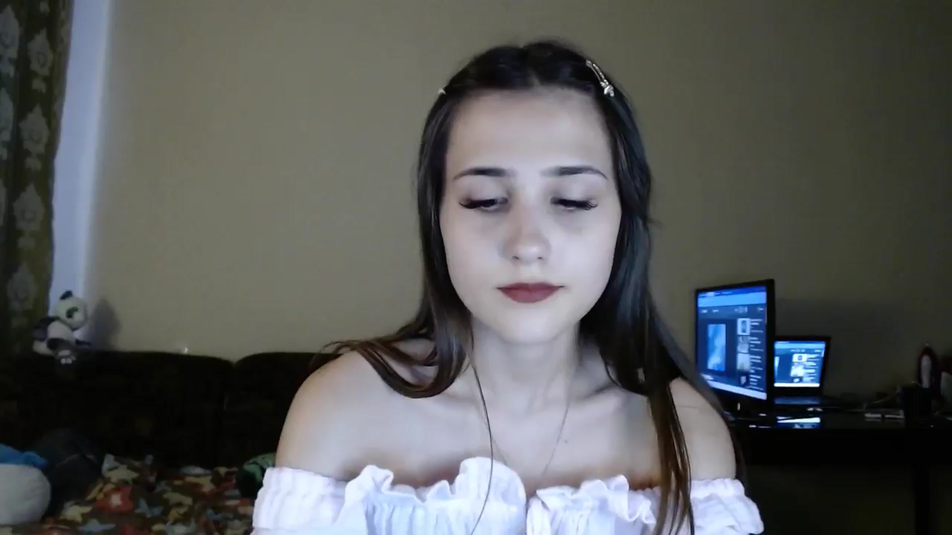 Gallery image thumbnail from Mary_Baxter's myfreecams stream on, 07/27/2025, 14:31 image 13 of 20