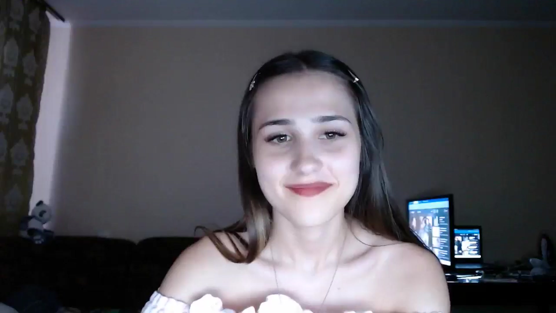 Gallery image thumbnail from Mary_Baxter's myfreecams stream on, 07/27/2025, 16:35 image 13 of 20
