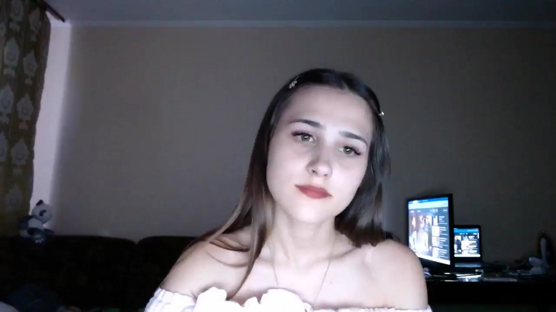 Gallery image thumbnail from Mary_Baxter's myfreecams stream on, 07/27/2025, 16:35 image 17 of 20